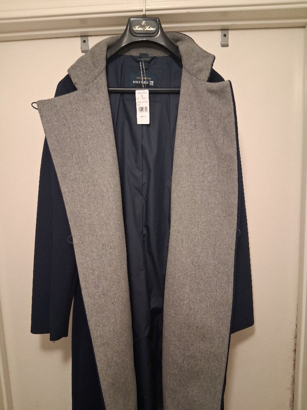 BRAND NEW WOMENS  BROOKS BROTHERS UNITED AIRLINES TRENCH